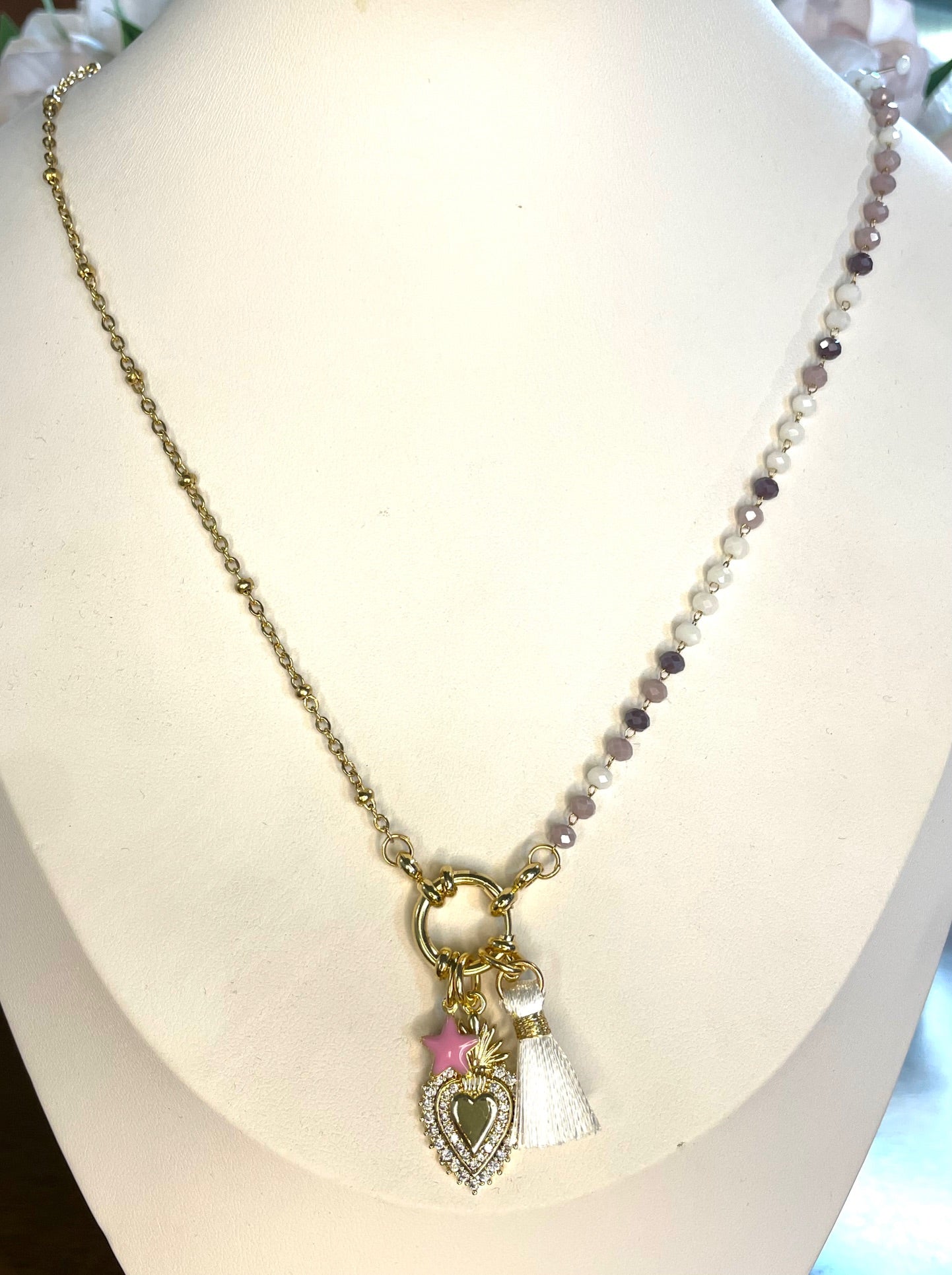Collana lunga bicolor catena perle o cristalli con charm Cuore Sacro